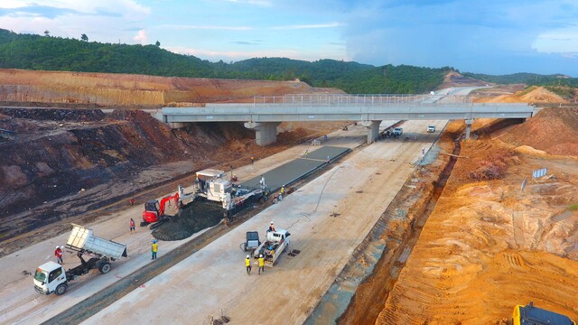 Jalan Tol Balikpapan-Samarinda Jalan Tol Pertama di Kalimantan